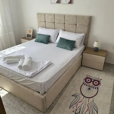 Apartment A&e *