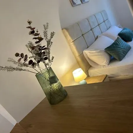 A&e Apartment